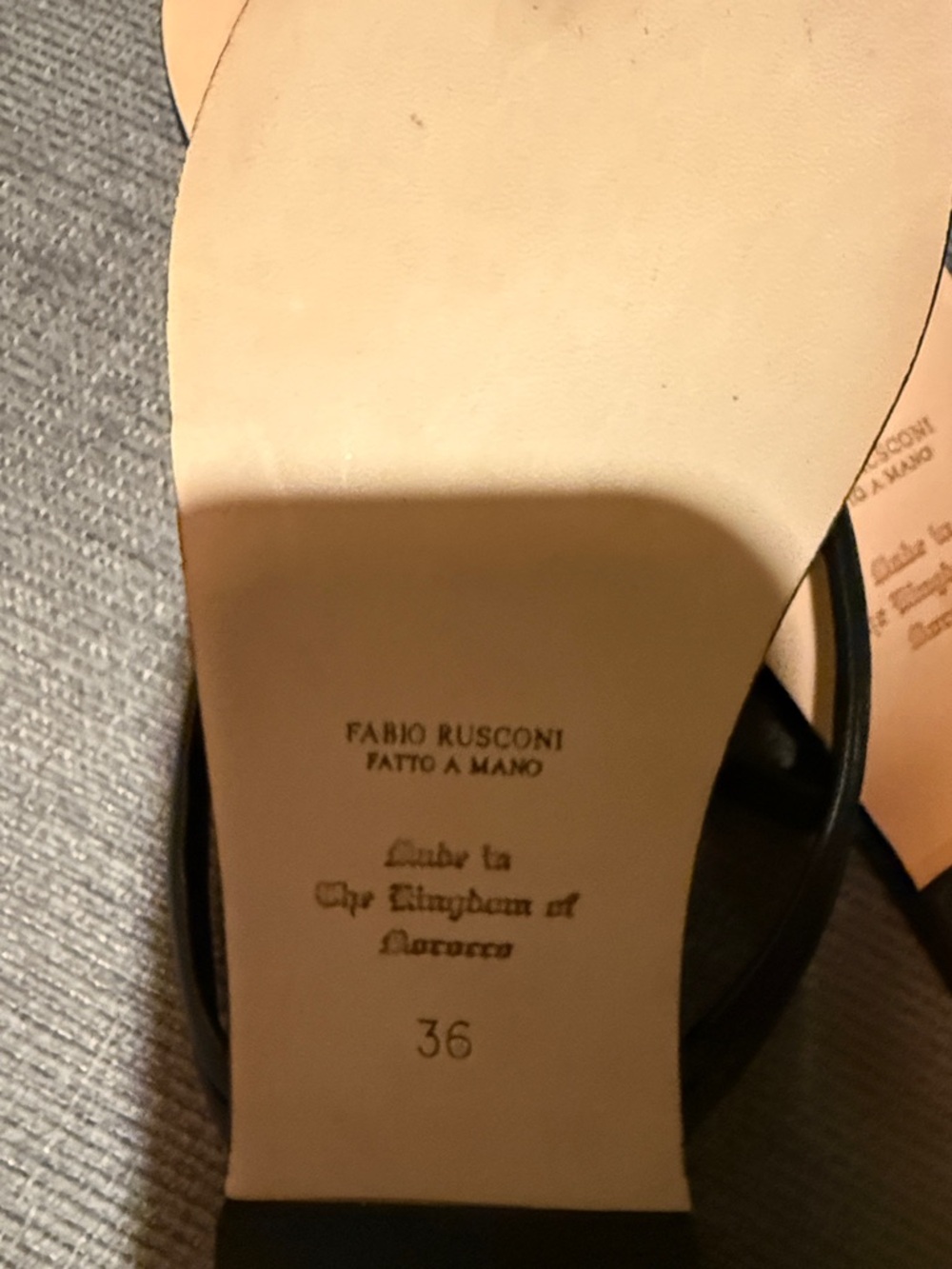 Fabio Rusconi Black Leather Thong Sandals - Picture 3 of 5